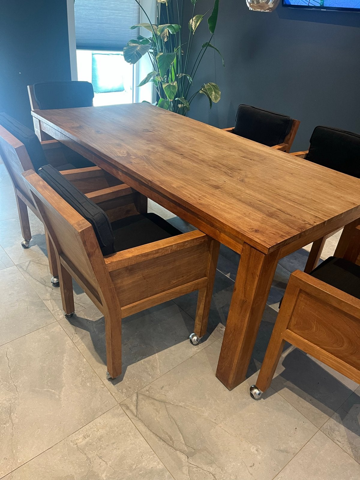 Eettafel met 6 stoelen en donkerblauwe kussens, Huis en Inrichting, Tafels | Eettafels, Ophalen, Gebruikt, 50 tot 100 cm, Vijf personen of meer