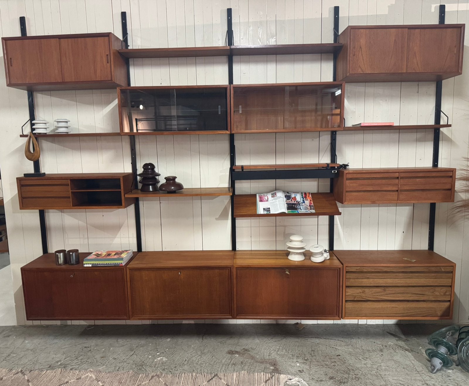 Poul Cadovius by Royal System vintage modulair wandsysteem, Huis en Inrichting, Kasten | Wandmeubels, Gebruikt, 200 cm of meer