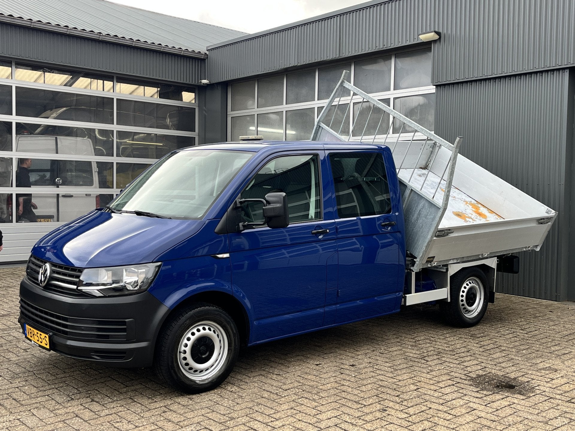 Volkswagen Transporter 2.0 TDI L2H1 DC Euro 6 Kipper open la, Auto's, Bestelauto's, Voorwielaandrijving, Gebruikt, 4 cilinders