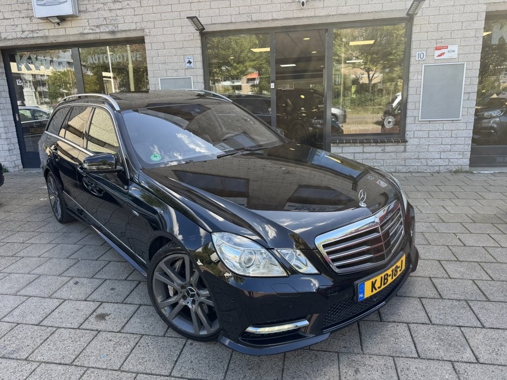 Foto 9 van Mercedes-Benz E-Klasse Estate 500 AMG Harman Night vision Lu