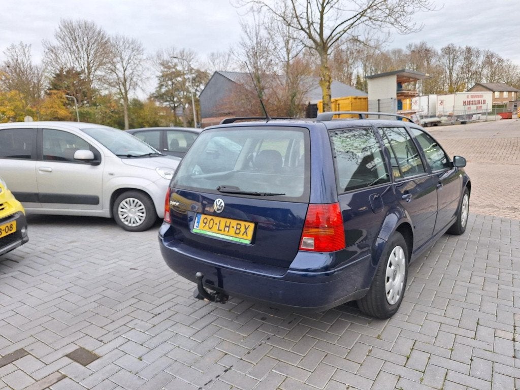 Volkswagen Golf Variant 1.6 Comfortline / AUTOMAAT / APK jun, Auto's, Gebruikt, 4 cilinders, Startonderbreker, Blauw