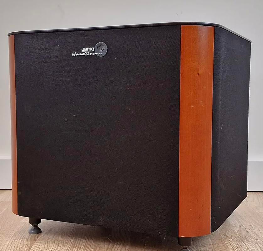 Te koop gevraagd Jamo sub d8, Audio, Tv en Foto, Ophalen, Subwoofer, Zo goed als nieuw, 120 watt of meer