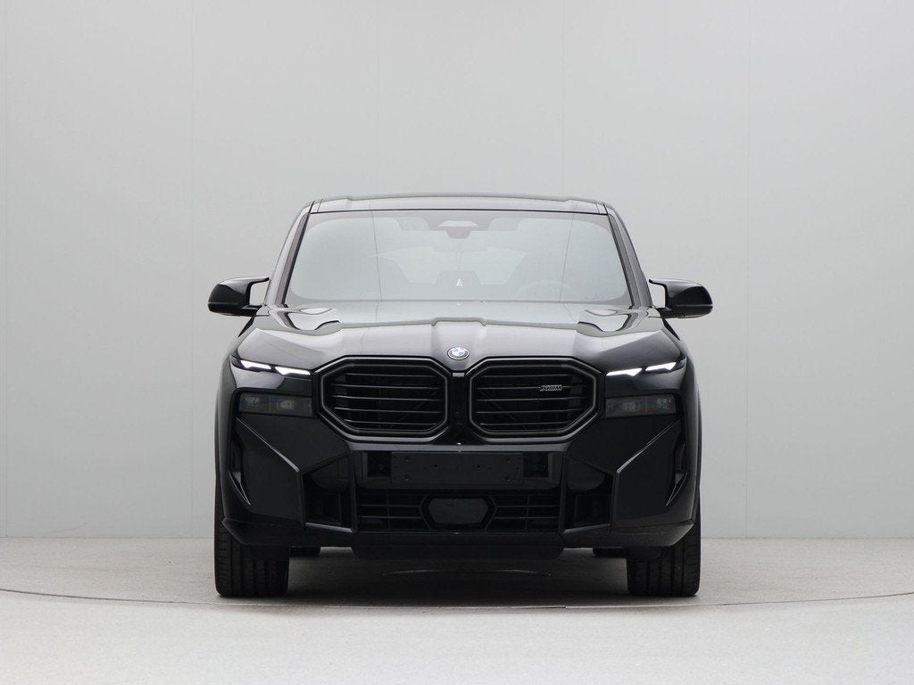 BMW XM PHEV 50e 30 kWh (bj 2026, automaat), Auto's, Met garantie (alle), Overige brandstoffen, Zwart, Bedrijf