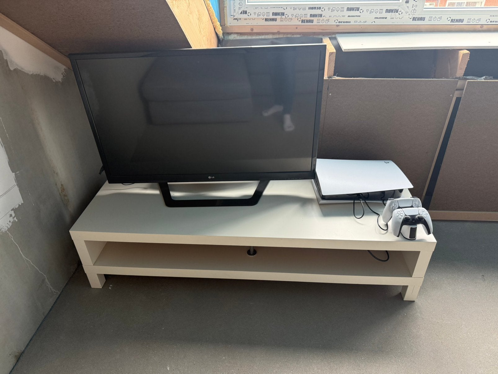Wit tv meubel, Ophalen, Gebruikt, 25 tot 50 cm, Minder dan 100 cm