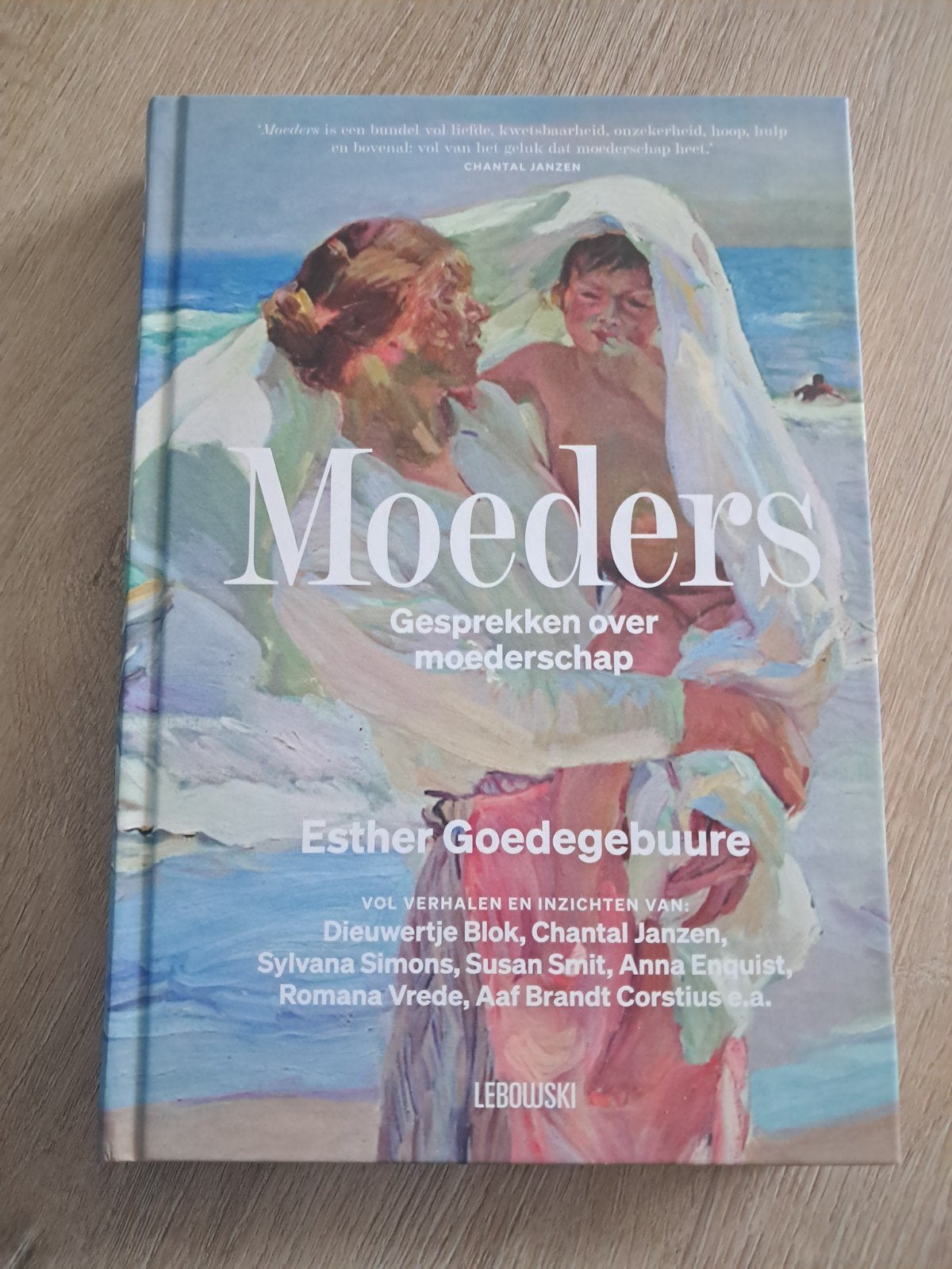 Moeders: Gesprekken over moederschap - Esther Goedegebuure, Ophalen of Verzenden, Zo goed als nieuw, Zwangerschap en Bevalling