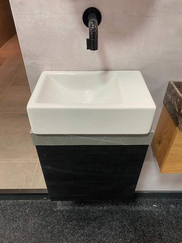 Wit glanzend fonteintje, Ophalen, Nieuw, Toilet