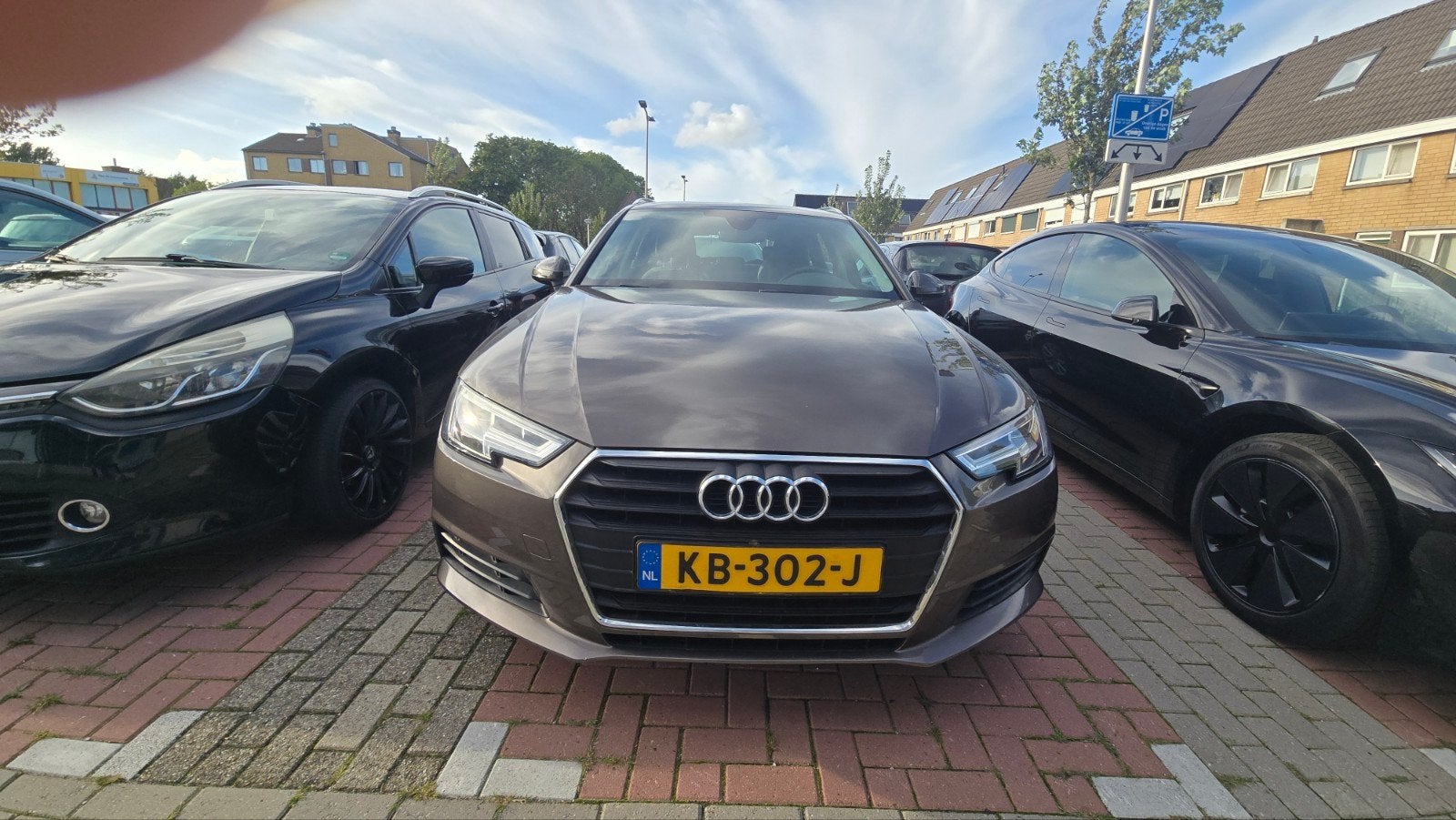 NAP Audi A4 1.4 Tfsi 110KW Avant AUT 2016 Bruin, Auto's, Stof, Verwarmde buitenspiegels, 4 cilinders, Bruin