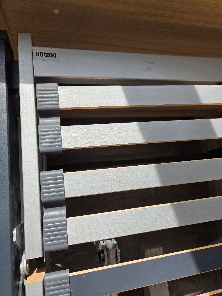 Hoog laag bed senioren, Ophalen, Verstelbaar, Eenpersoons, Beige