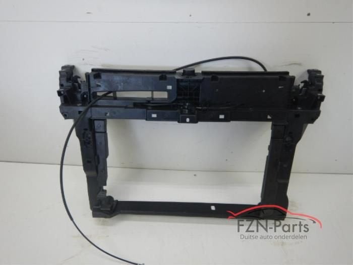 VW Tiguan 571 Front met sloten, Ophalen of Verzenden, Gebruikt, Bumper