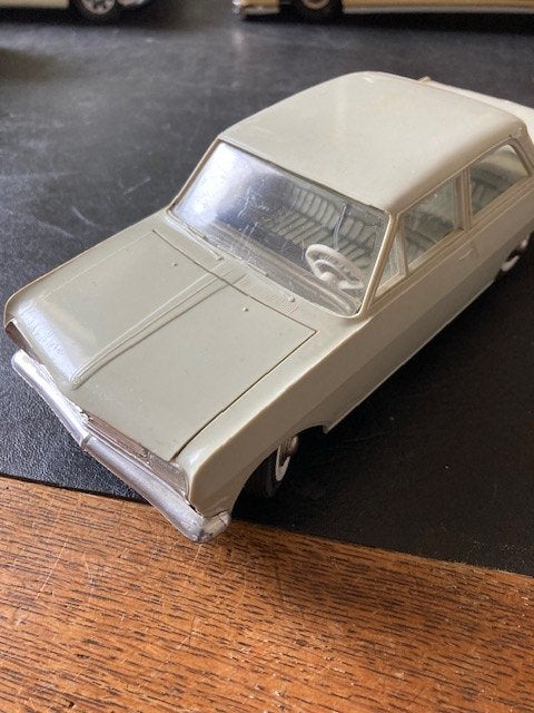 Opel Rekord van GAMA, Verzenden