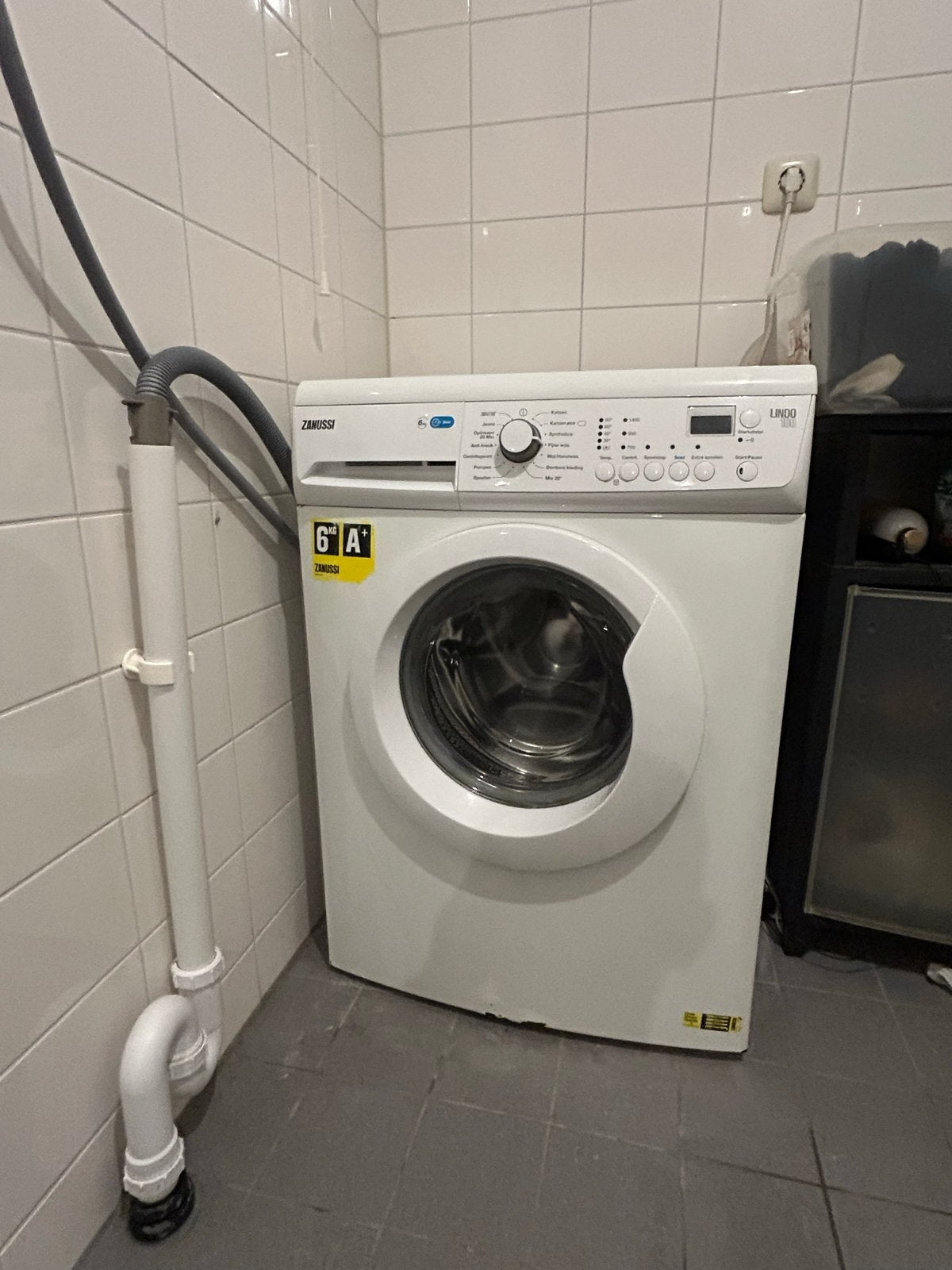 Zanussi Lindo 300 - 6 kg wasmachine - Goed werkend, 1200 tot 1600 toeren, Gebruikt, 4 tot 6 kg, Ophalen of Verzenden