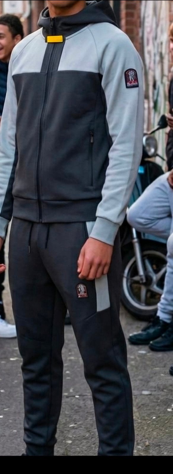 trainingspakken nieuw, Ophalen of Verzenden, Nieuw