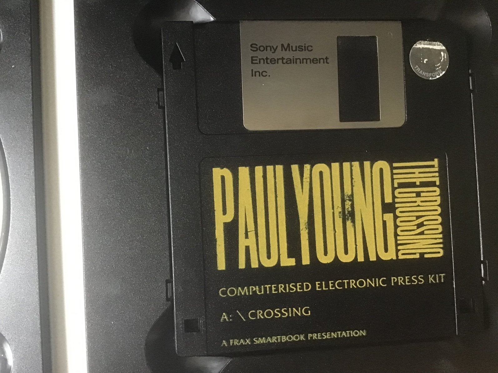 Foto 4 van Paul Young, The Crossing Special Edition 2cd en diskette