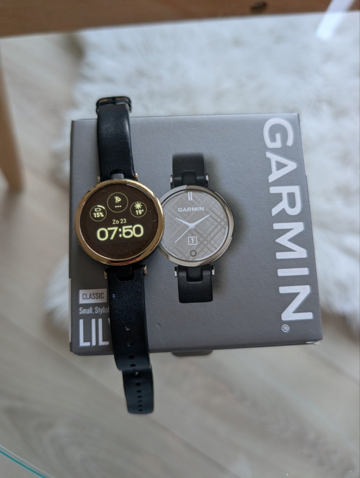 Garmin Lily Classic smartwatch - Zwart/Goud, Zwart, Garmin, Ophalen of Verzenden, Zo goed als nieuw