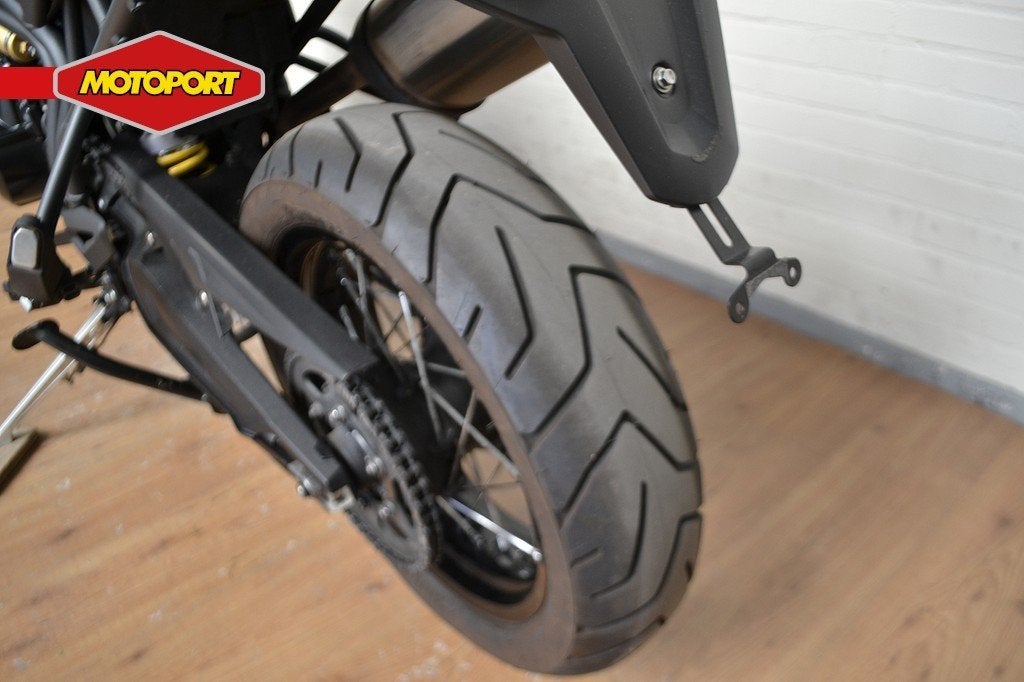 Triumph TIGER 800 XC ABS (bj 2011), Triumph Motocycles, Bedrijf, Triumph.Benelux@triumph.co.uk, Toermotor