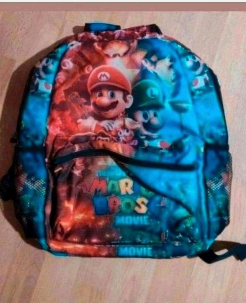 Nieuwe Super Mario Bros rugzak. Afmetingen zijn 30x42x15 cm., 30 tot 40 cm, Ophalen of Verzenden, Blauw, Rugtas