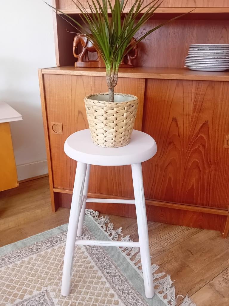 Lichtroze rond krukje plantentafel, Huis en Inrichting, Krukjes, Ophalen, Hout