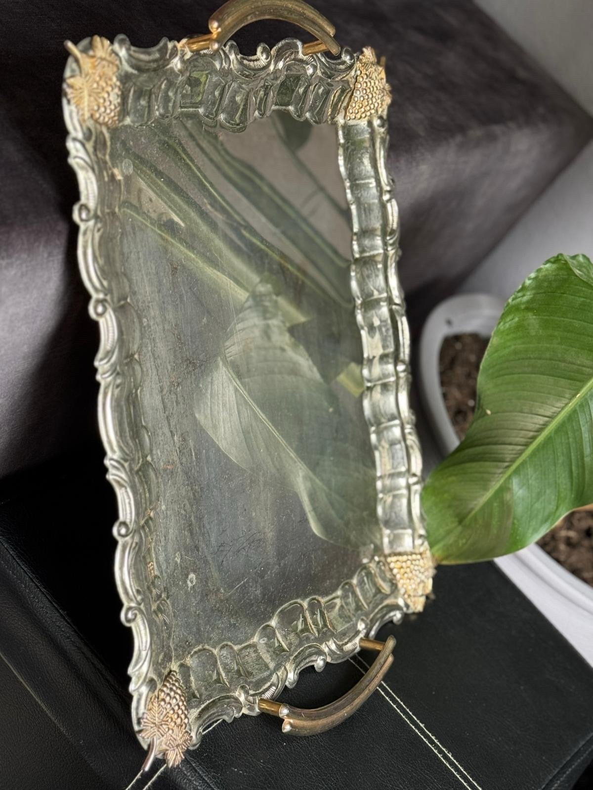Vintage dienblad met spiegel en decoratieve rand, Huis en Inrichting, Woonaccessoires | Dienbladen, D, Decoratieve rand, Ophalen of Verzenden