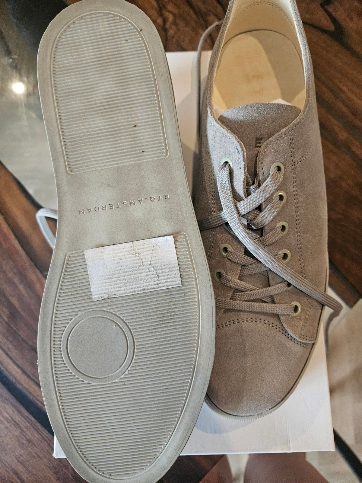 ETQ sneakers - Maat 43 - Grijs - Suède, ETQ, Overige kleuren, Ophalen of Verzenden, Sneakers of Gympen