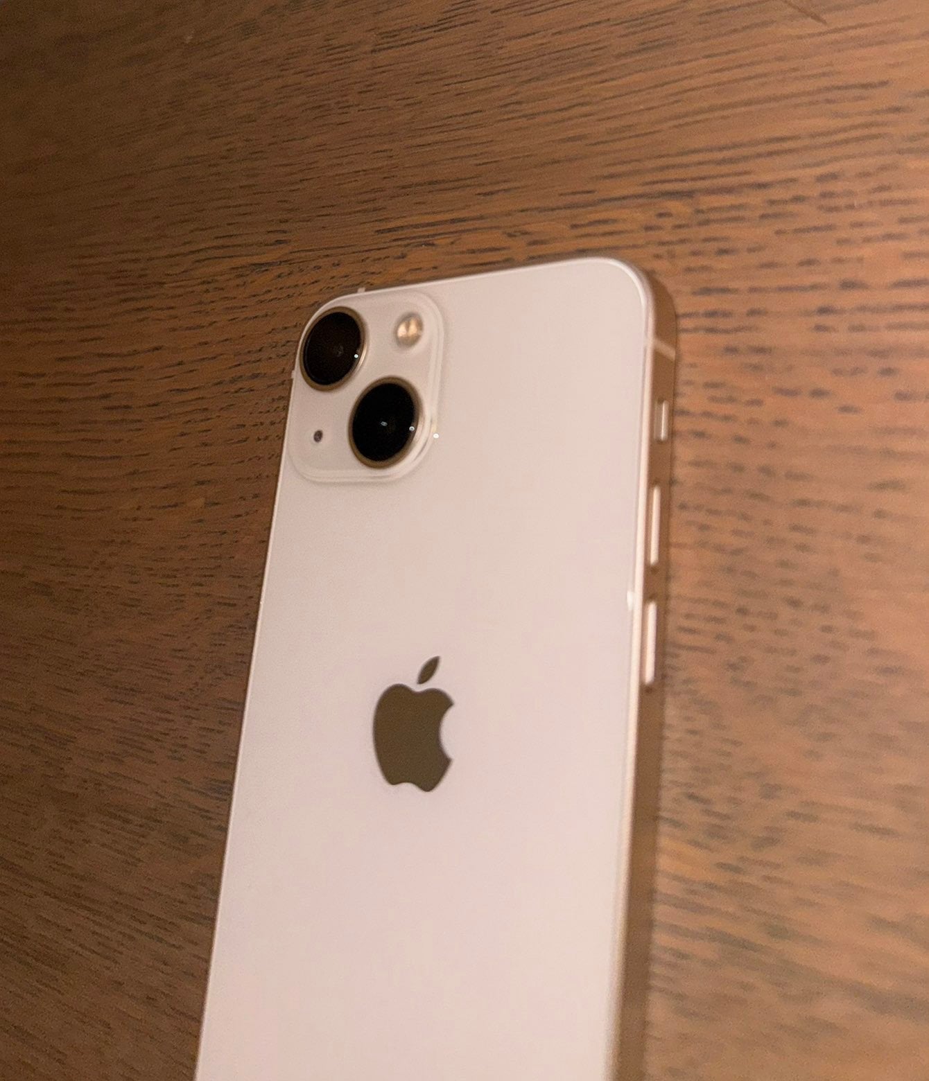 Foto 4 van Iphone 13 mini Starlight Nieuwstaat batterijconditie 96%