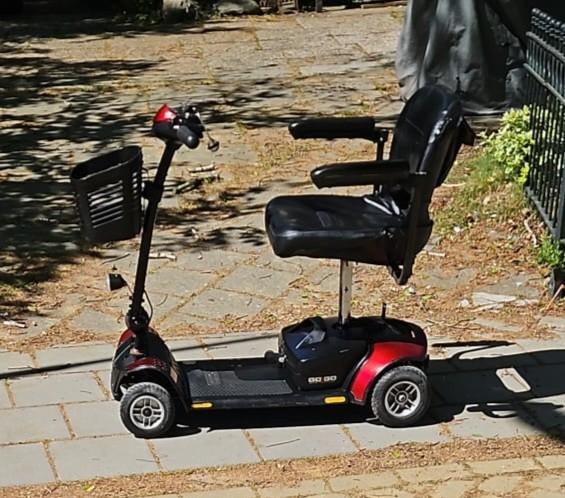 Inklapbare schootmobiel met nieuw accupakket, Diversen, Brommobielen en Scootmobielen, Ophalen, 10 km/u of minder