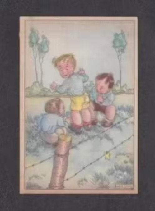 Ansichtkaart Karel Links Drie Kleutertjes Prikkeldraad '40., Ophalen of Verzenden, 1940 tot 1960, Ongelopen, Kinderen