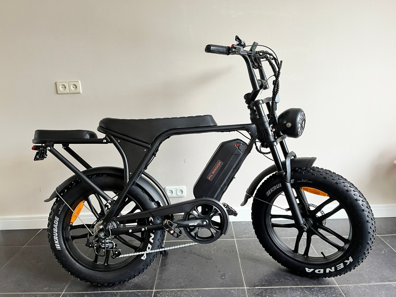 Fatbike V8-Q8-EB2, Nieuw en rijklaar!!!, Fietsen en Brommers, Elektrische fietsen, 59 cm of meer, Ophalen, Nieuw, Overige merken