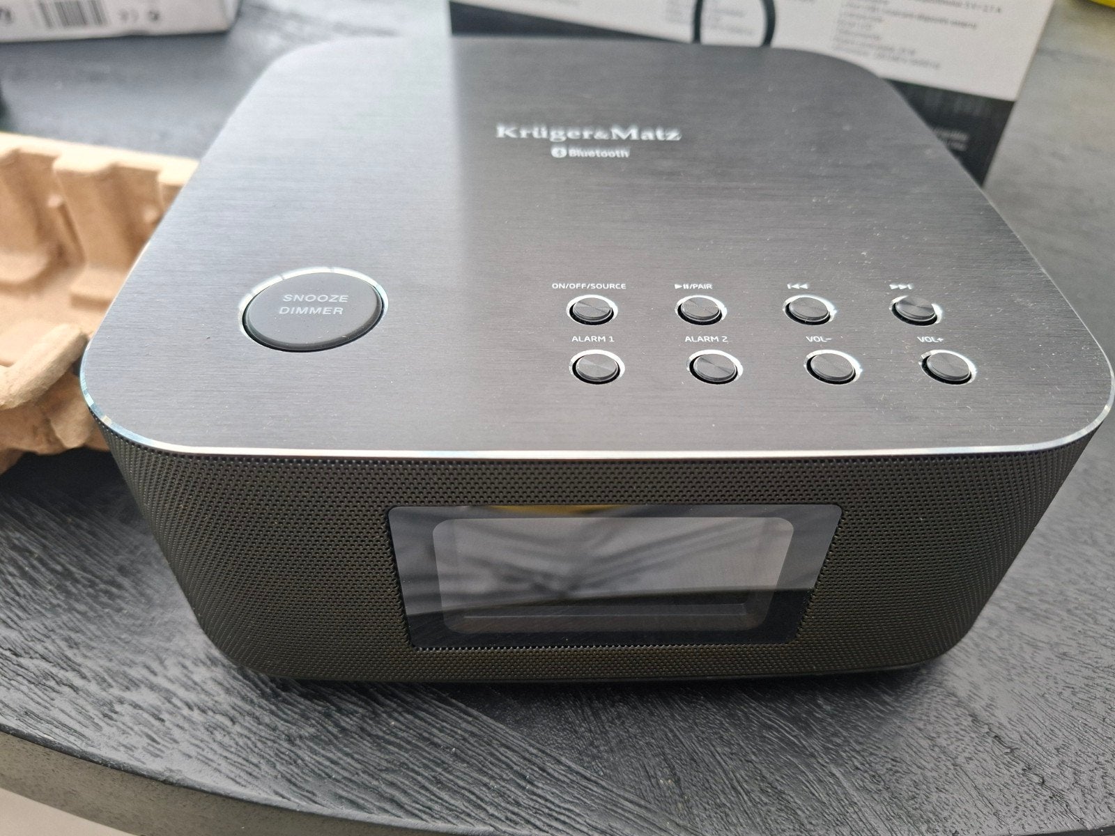 Kruger&Matz DAB+ Radio Wekker met Bluetooth en USB, Ophalen of Verzenden, Zo goed als nieuw, Radio