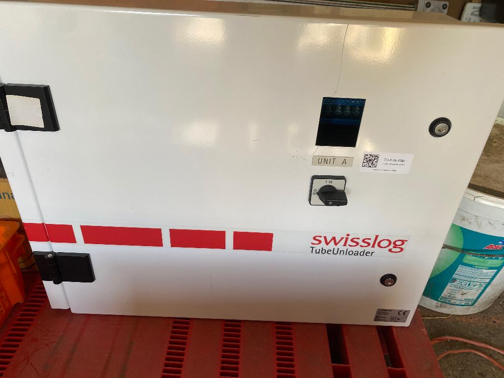 Wandkast Staal elektrakast, Ophalen of Verzenden, Zo goed als nieuw, 25 tot 50 cm, Minder dan 150 cm