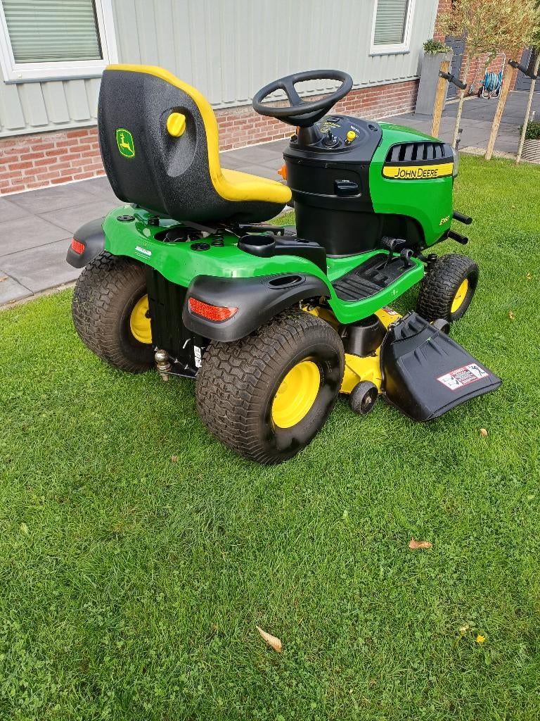 John Deere E160 (72 uur) 24pk 2 Cilinder 122cm mulch, 2019!, Tuin en Terras, Zitmaaiers, Ophalen, John deere, John deere, Zo goed als nieuw