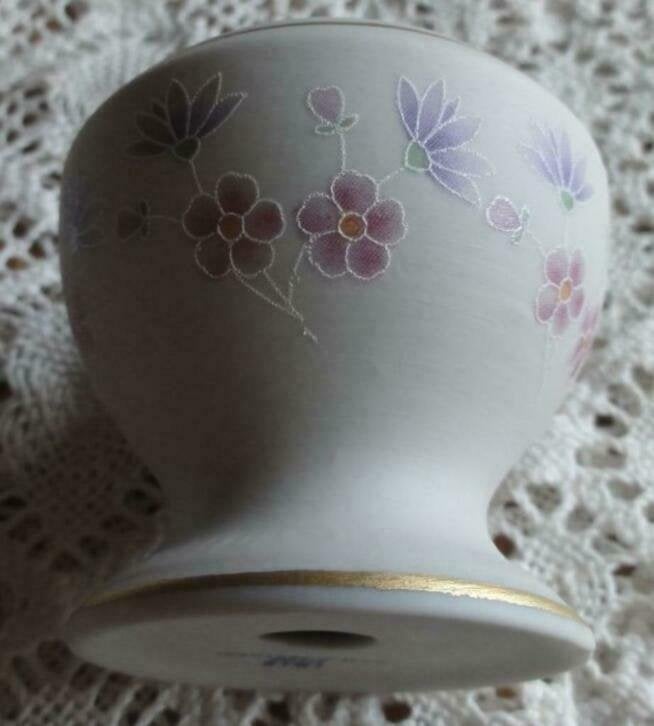 Vintage keramiek eierdopje, bloemen, IBIS Aveiro, Portugal, Antiek en Kunst, Ophalen of Verzenden