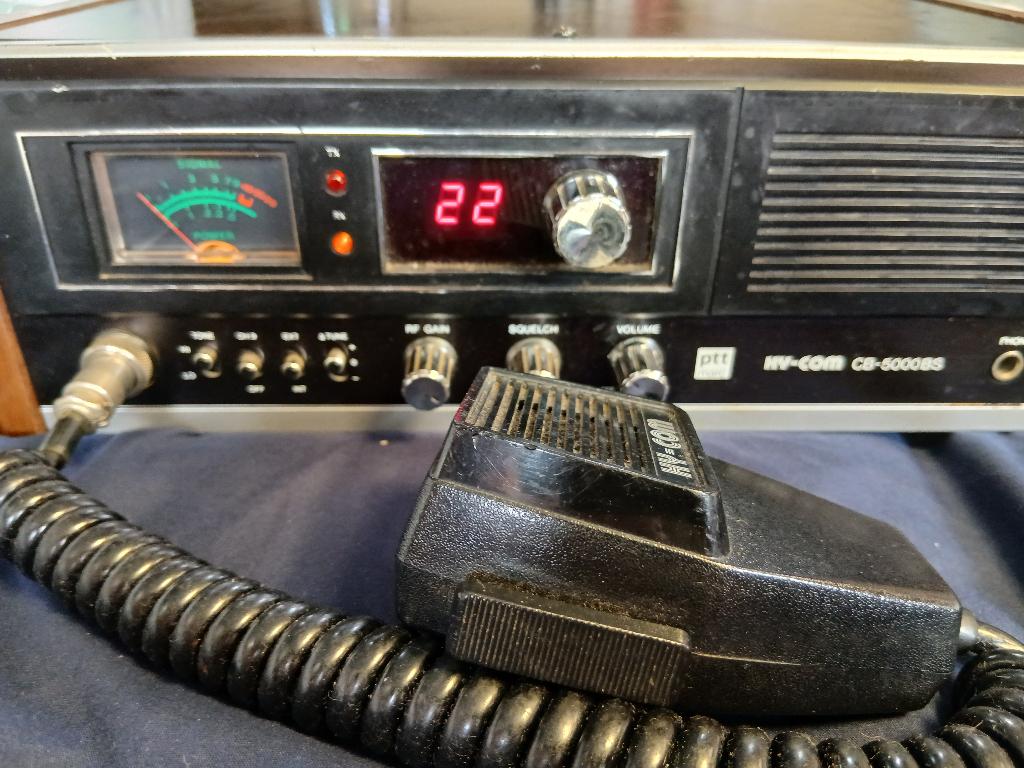 27mc HY-COM 22k, Ophalen of Verzenden, Zo goed als nieuw, Zender en Ontvanger