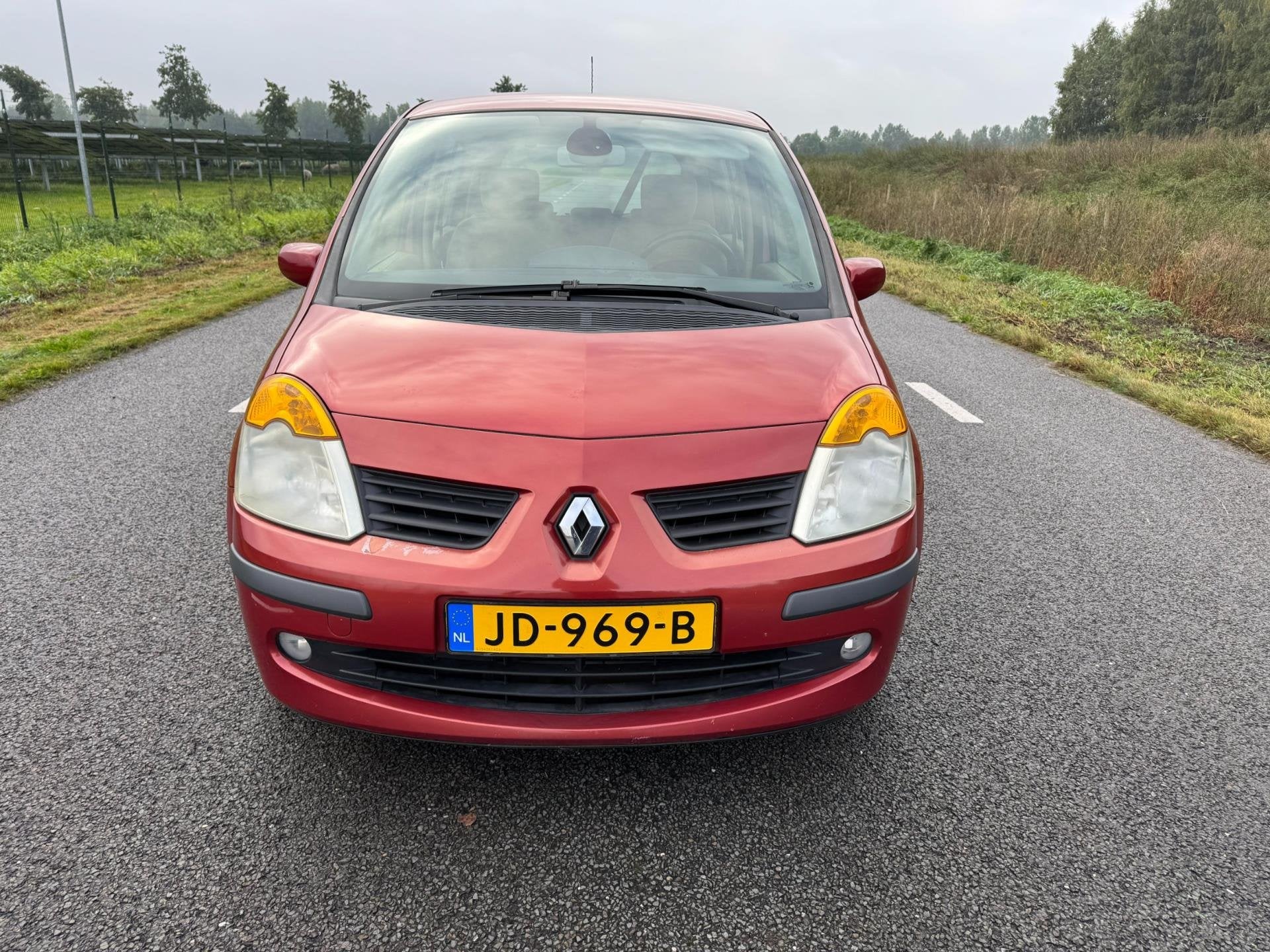 Renault MODUS JP0V05, 15 km/l, 4 cilinders, 49 €/maand, Bedrijf