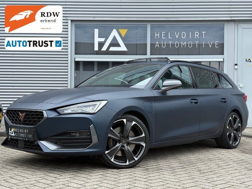 Cupra Leon Sportstourer 1.4 e-Hybrid VZ Perf.| PANO| MEMORY, 77 km/l, Gebruikt, Euro 6, 4 cilinders