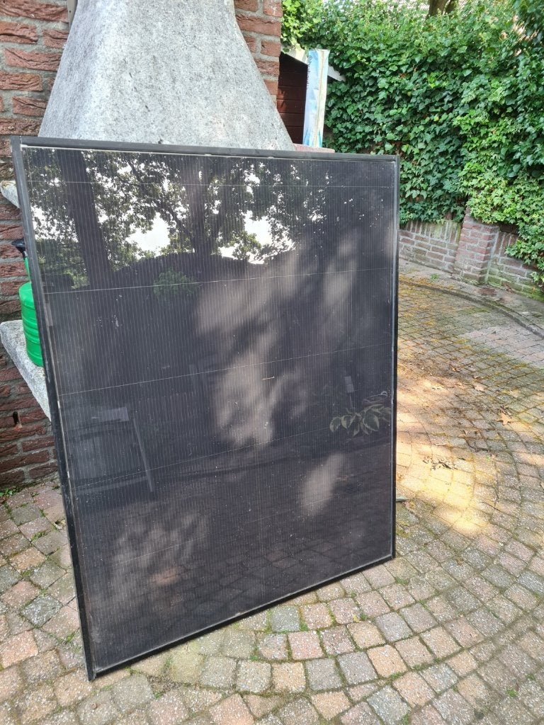 Zonnepanelen 140Wp voor camper,caravan of garage., Ophalen, Zo goed als nieuw