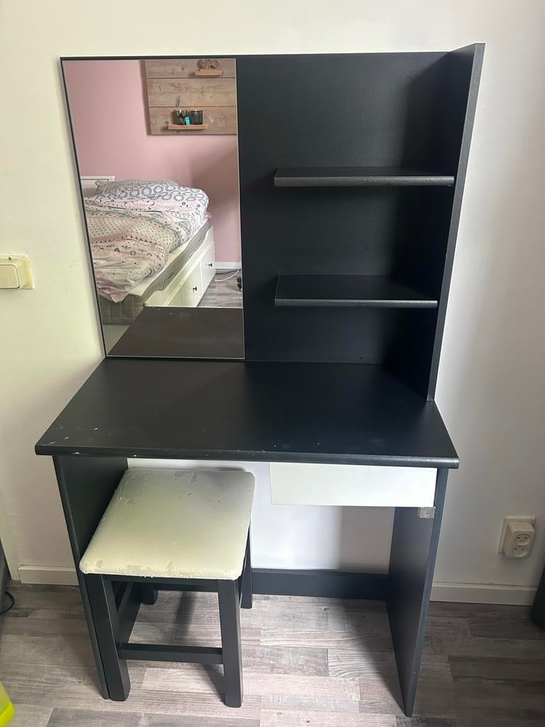 Zwarte kaptafel met spiegel en krukje, Huis en Inrichting, Ophalen, Gebruikt, 100 tot 150 cm, 50 tot 100 cm