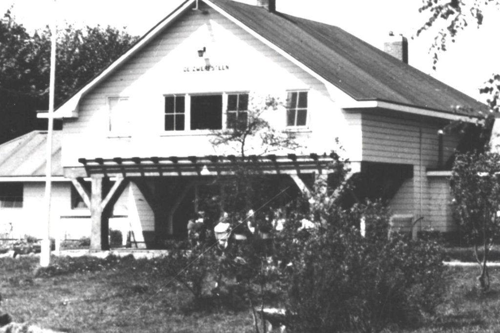 968634 Roden Drenthe 1965 Jeugdherberg de Zwerfsteen, Ophalen of Verzenden, 1960 tot 1980, Gelopen, Drenthe