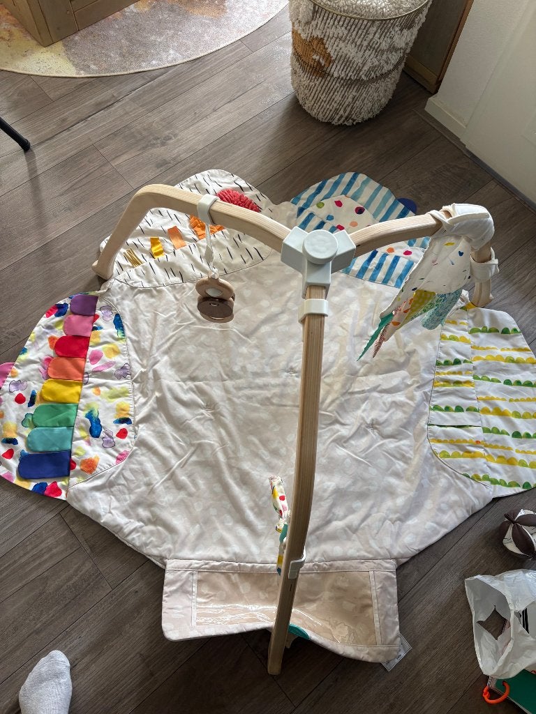 Lovevery Play Gym compleet + extra sensorische speelboog, Ophalen, Gebruikt, Babygym