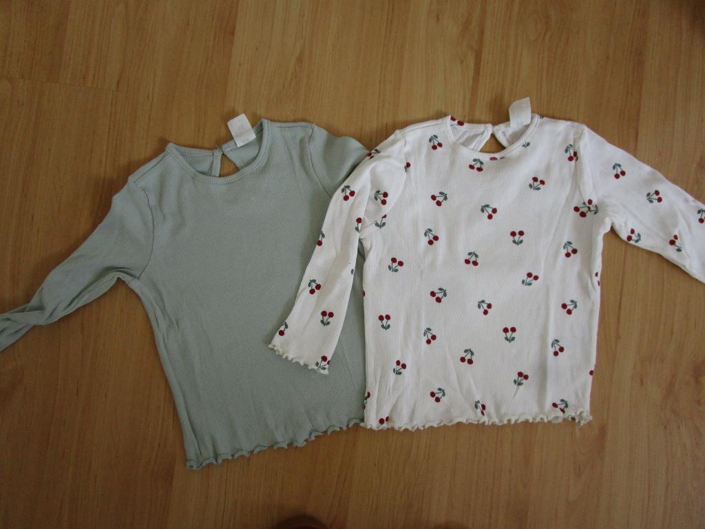 H&M - twee leuke shirts maat 86, Meisje, H&M, Ophalen of Verzenden, Zo goed als nieuw