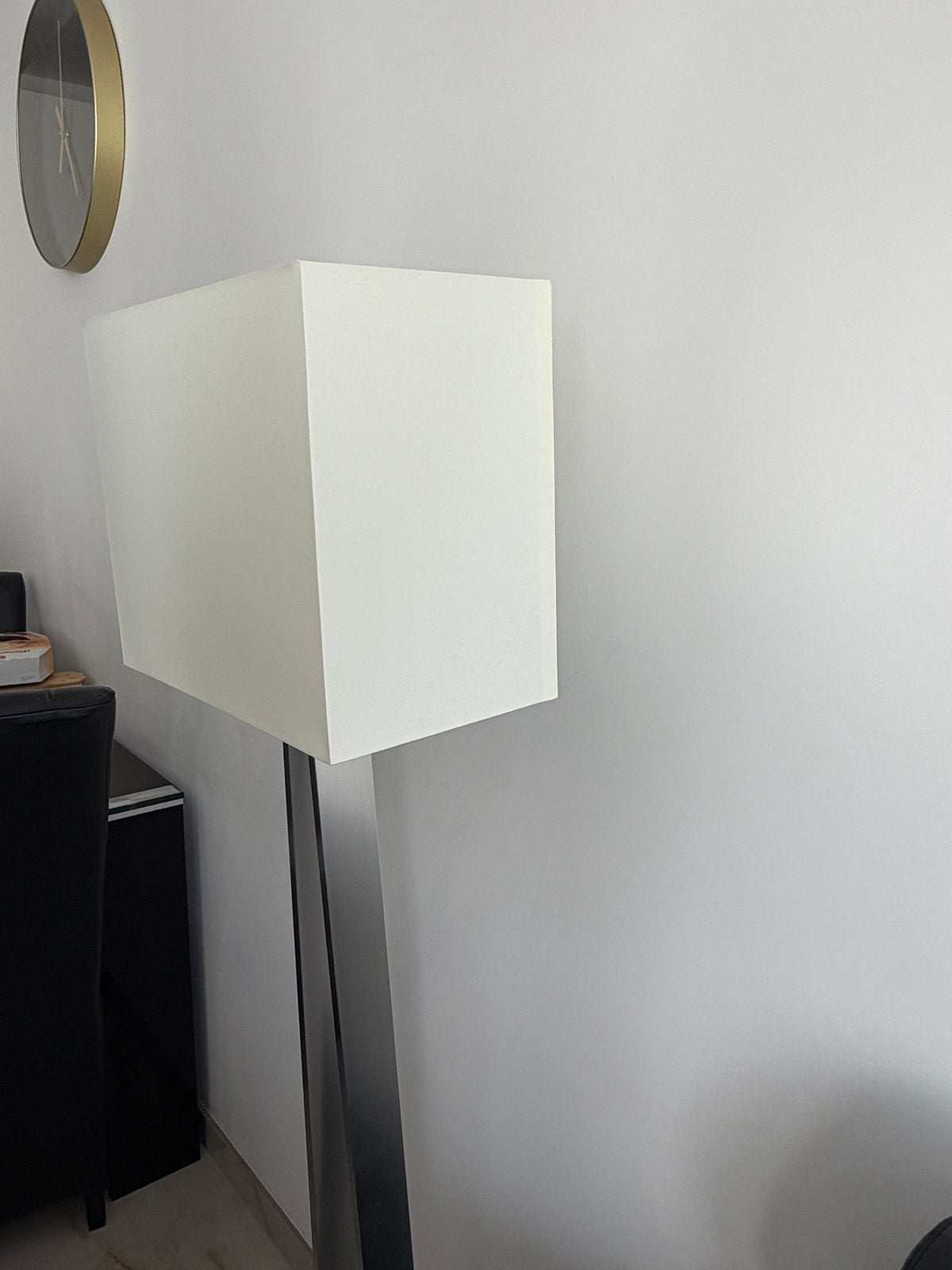 IKEA Vloerlamp met Vierkante Kap, Huis en Inrichting, Lampen | Vloerlampen, Ophalen, 100 tot 150 cm, Overige fittingen, Zo goed als nieuw