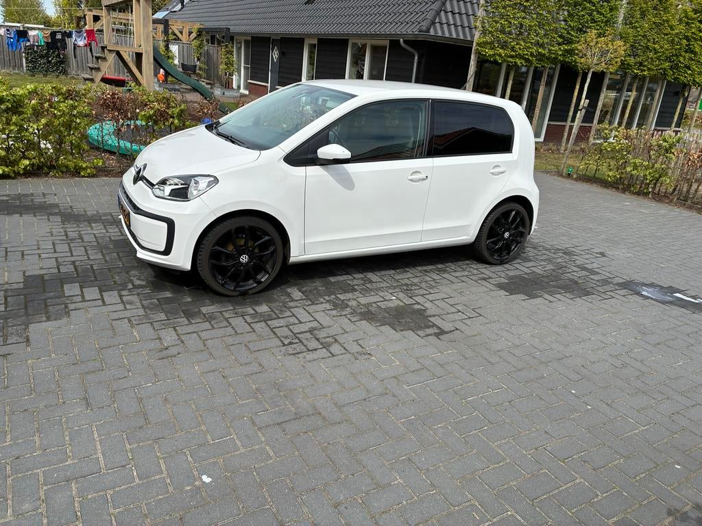 Volkswagen up! 1.0 44KW 3-DRS 2018 Wit, Auto's, Volkswagen, Voorwielaandrijving, Up!, 4 stoelen, Wit