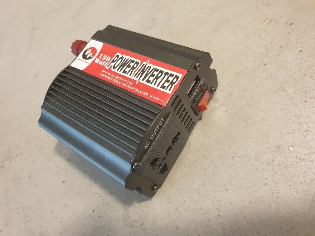 Winiversal 150W Power Inverter 12V naar 220V + USB, Auto diversen, Ophalen of Verzenden, Nieuw