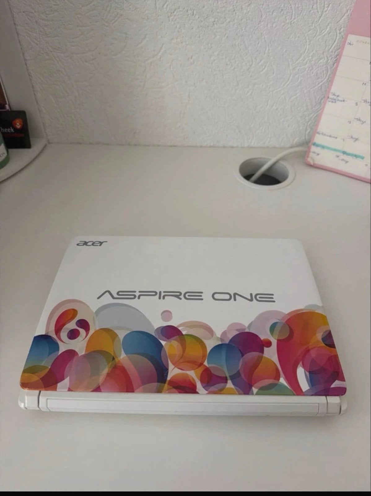 Acer Aspire One Netbook - Wit met Kleurrijk Design, Computers en Software, Ophalen, Gebruikt, HDD, Minder dan 4 GB