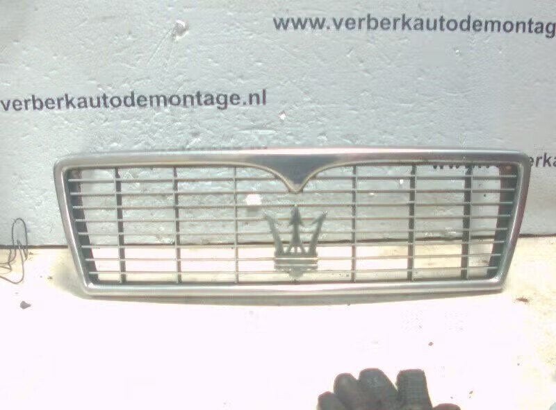 GRILLE Maserati Bi-turbo 1985, Webaccessibility@stellantis.com, Gebruikt, Stellantis N.V., Ophalen of Verzenden