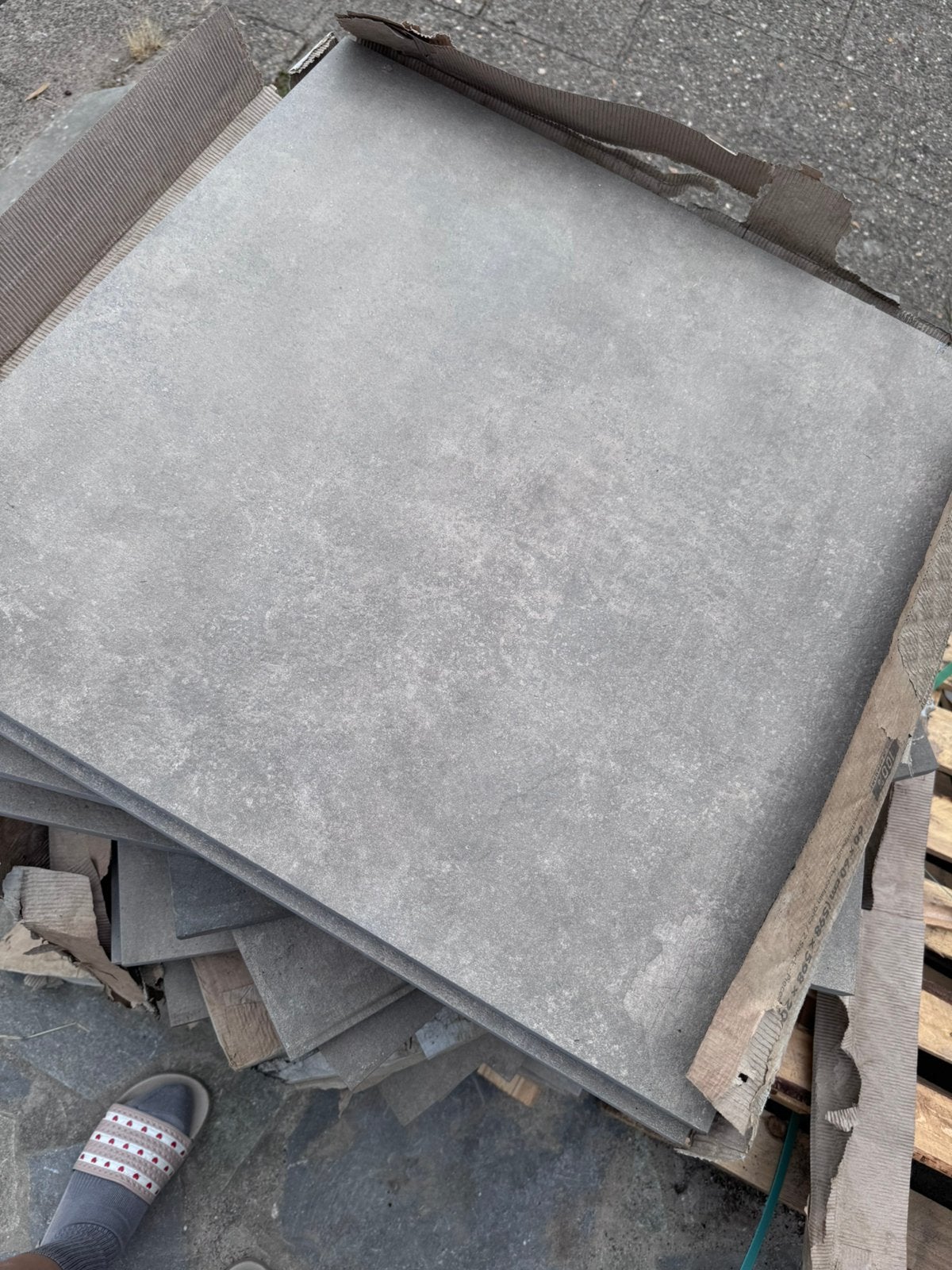 Restpartij beige/grijze tegel 60x60, Tuin en Terras, Tegels en Klinkers, Ophalen, Zo goed als nieuw, Keramiek, Terrastegels