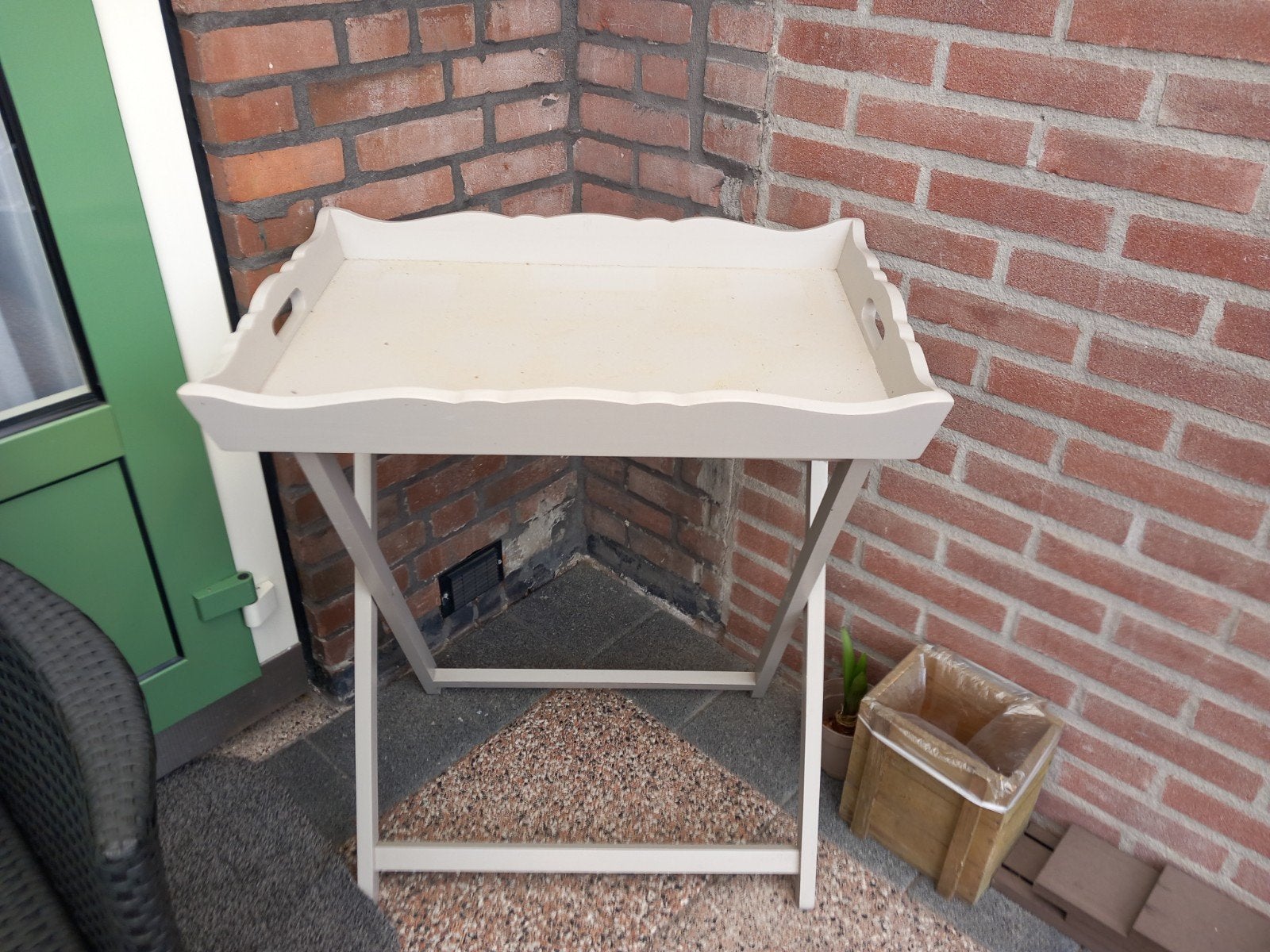 butler tray, Ophalen