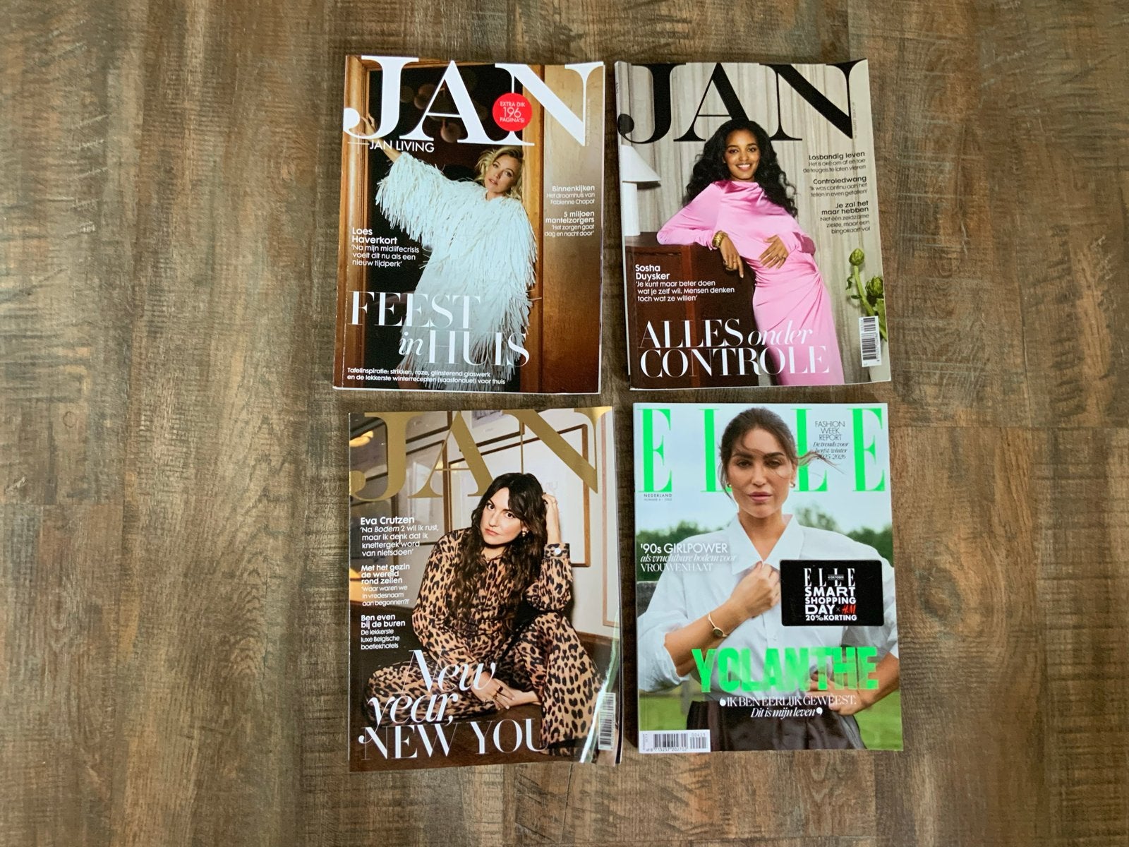 JAN en ELLE magazines - 4 stuks, Boeken, Tijdschriften en Kranten, Ophalen of Verzenden, Gelezen, Damesbladen