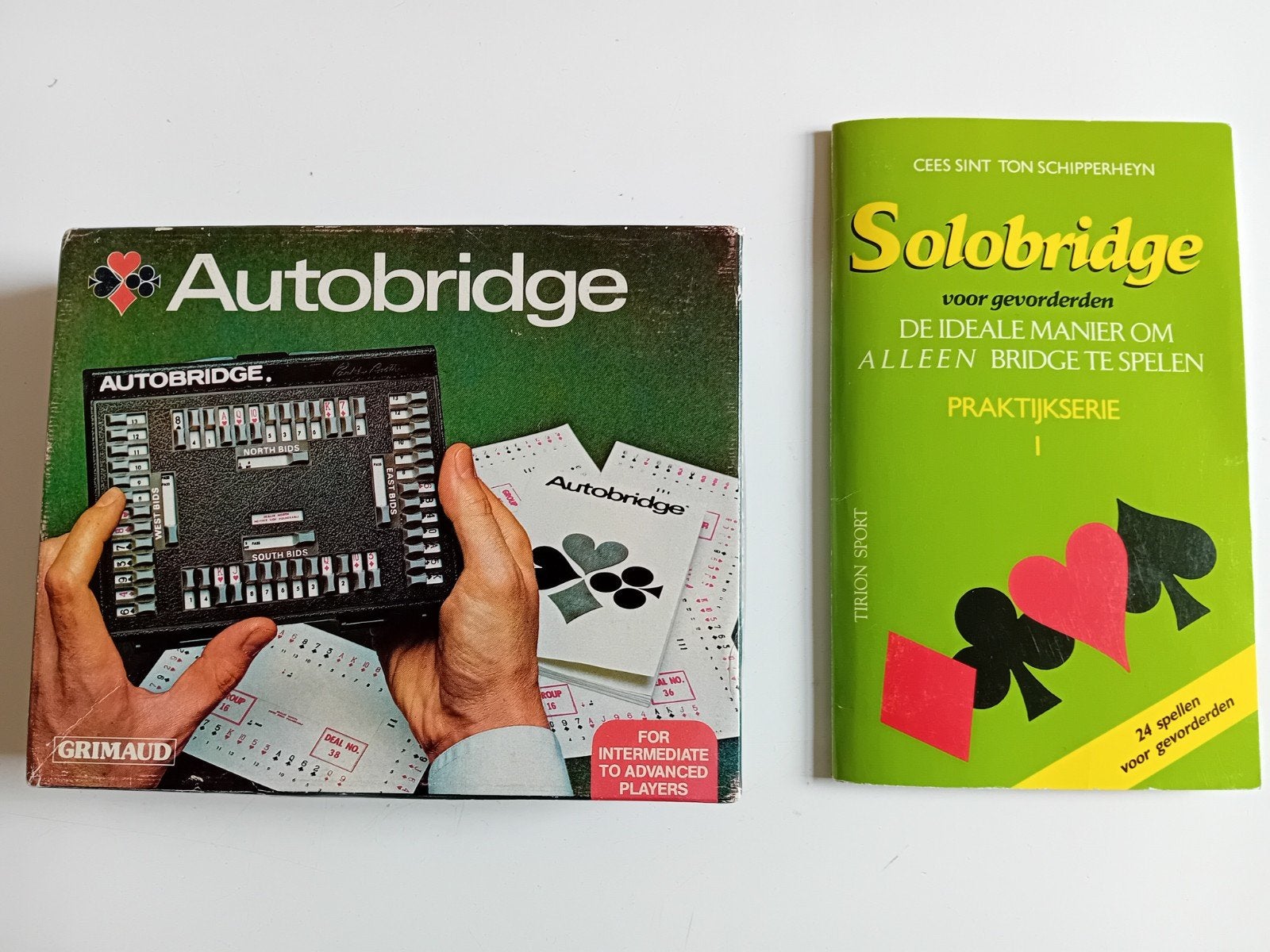 Autobridge & Solobridge: Bridge oefensets, Een of twee spelers, Ophalen of Verzenden, Zo goed als nieuw, Grimaud, Tirion Sport