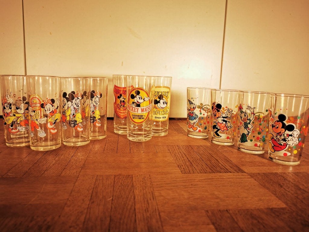 Vintage Mickey Mouse glazen, 11 stuks., Verzamelen, Ophalen of Verzenden, Mickey Mouse, Zo goed als nieuw, Servies