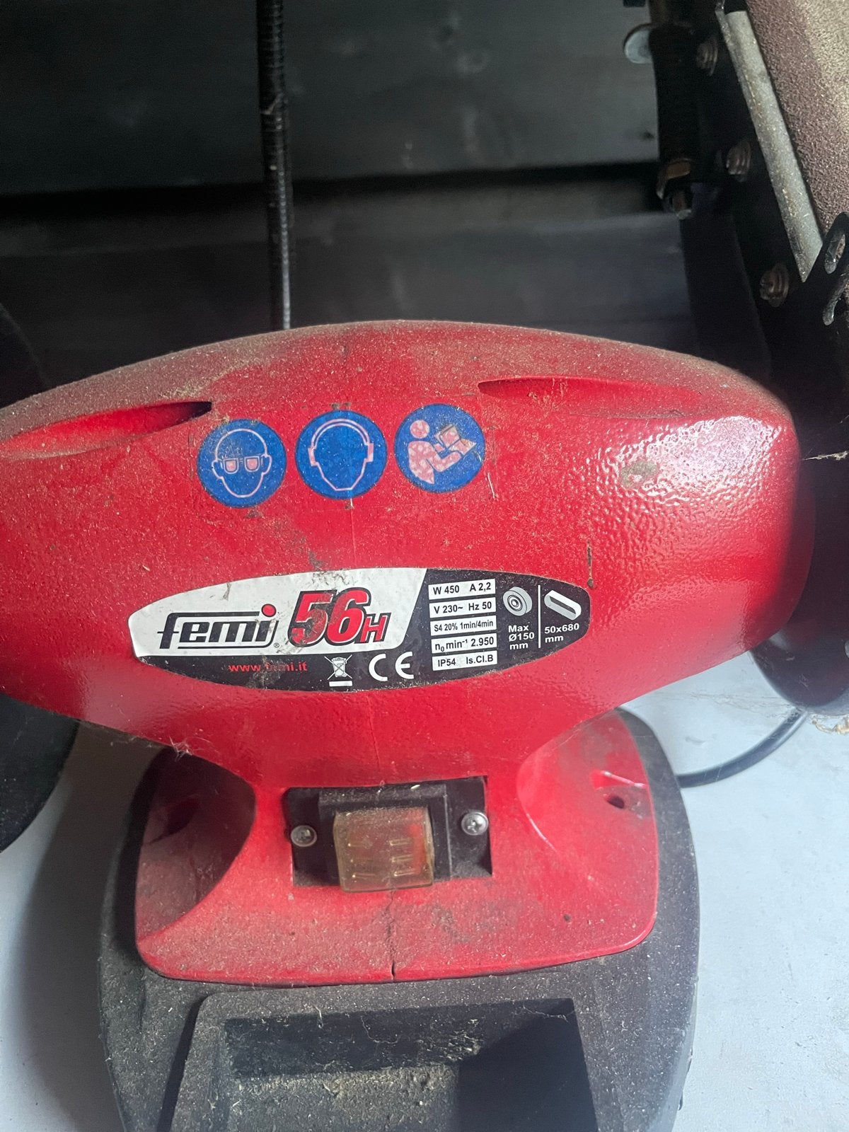 Femi 56H Bankslijpmachine met Schuurmachine - Gebruikt, Doe-het-zelf en Verbouw, Gereedschap | Slijpmachines, Ophalen, Gebruikt